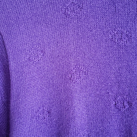 💘3 for $10💘 Short Sleeve Sweater - Picture 3 of 3